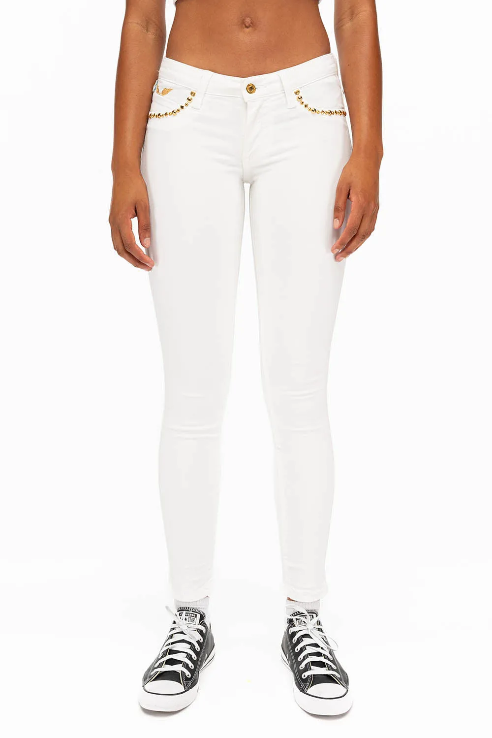 MARILYN WOMENS STUDDED SKINNY JEANS IN WHITE WITH GOLD WINGS AND GOLD STUDS AND CRYSTALS