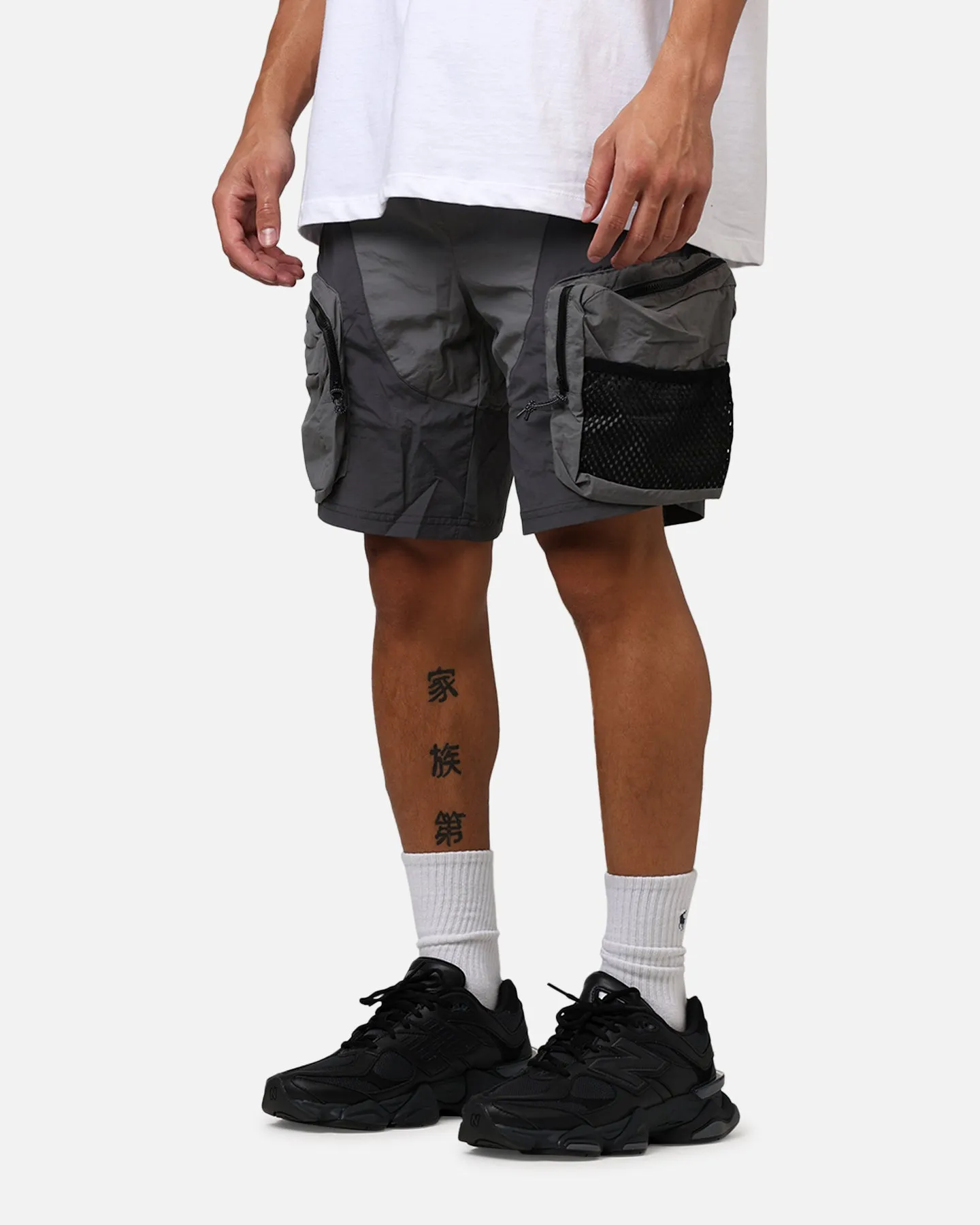 MNML Active Cargo Shorts Black