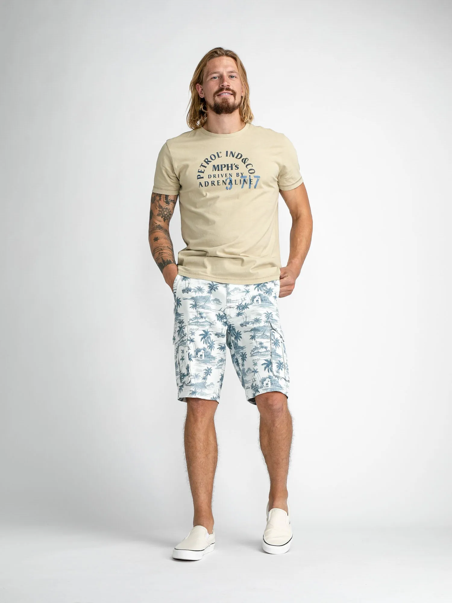 Palm tree cargo shorts