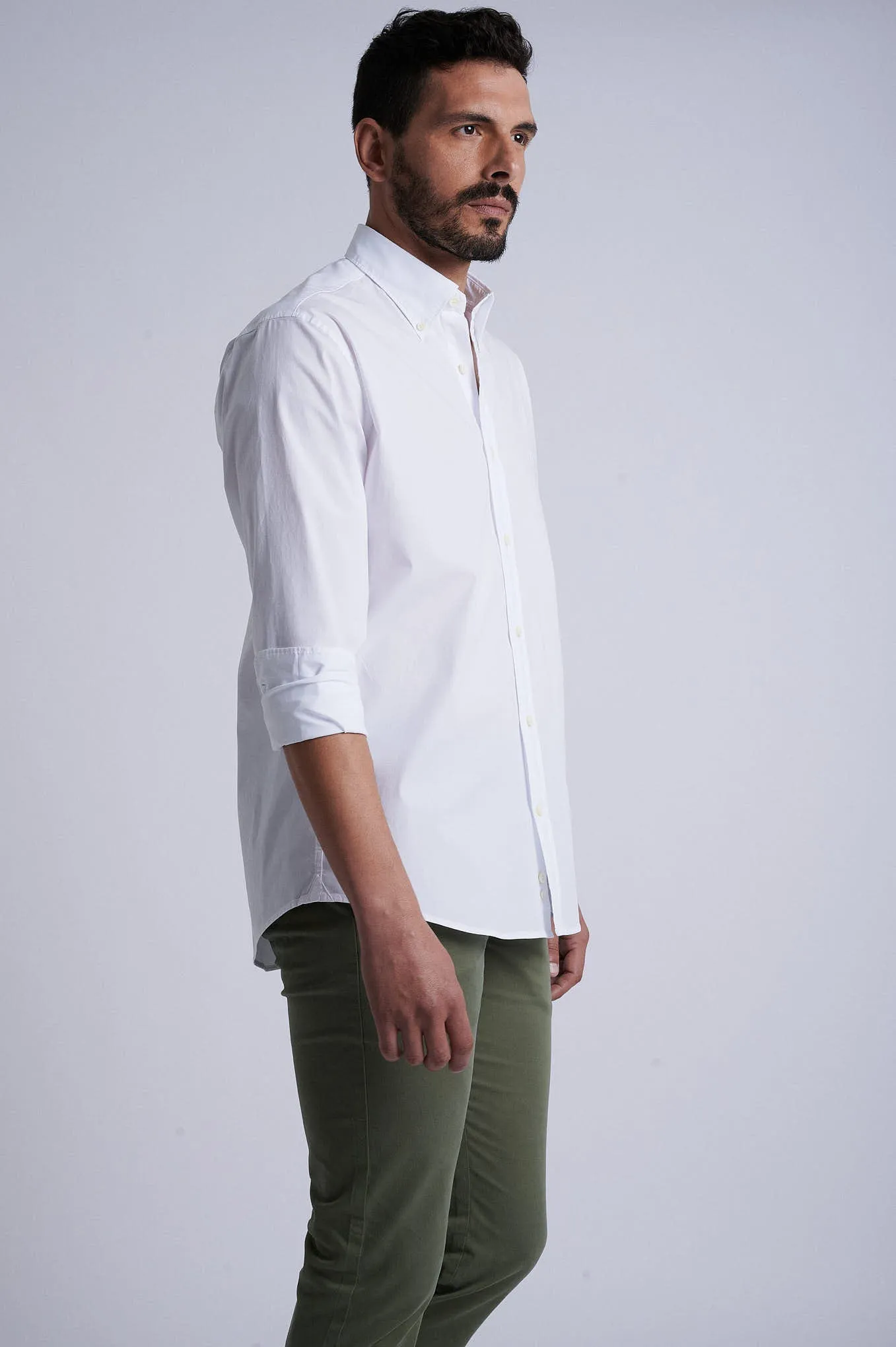 Slim fit garment dye chino in Cotton Elastane