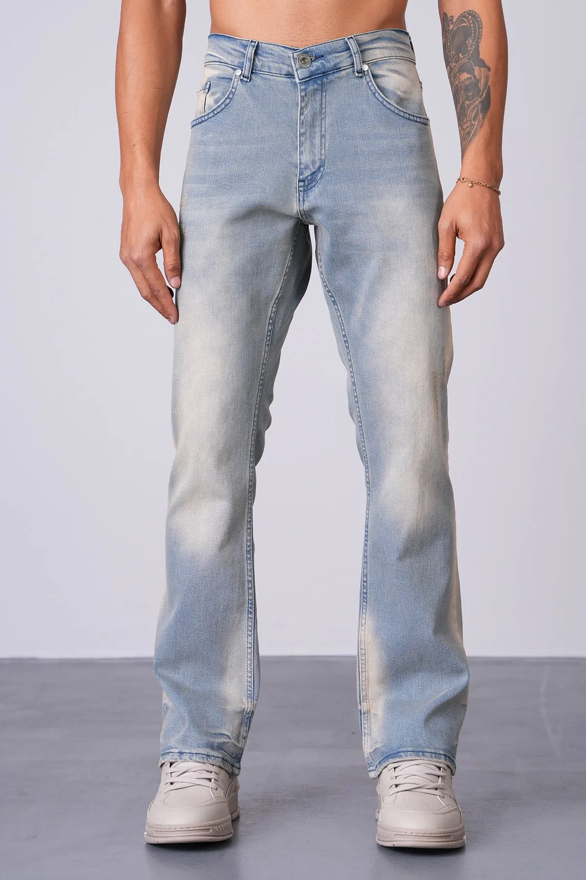 THE GREENWICH FLARE DENIM