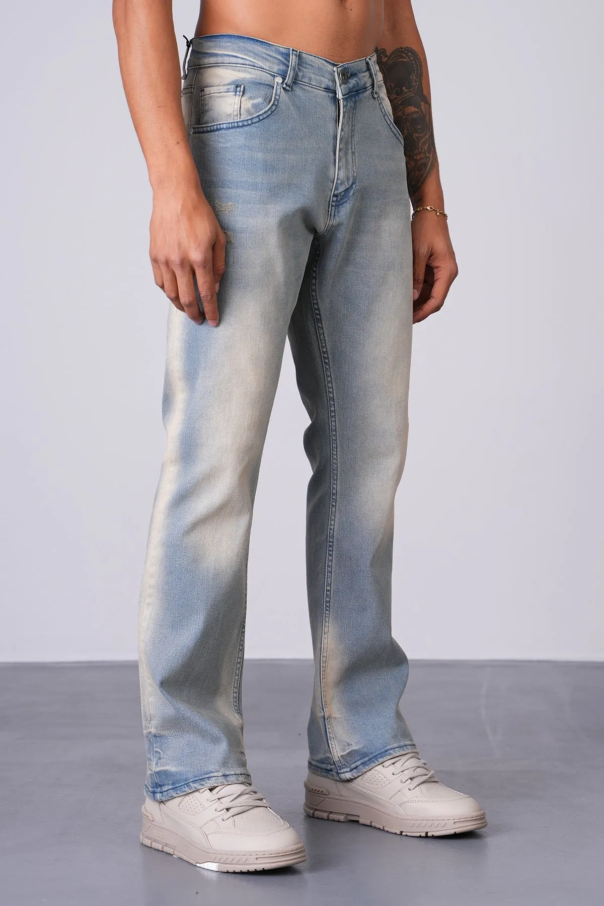 THE GREENWICH FLARE DENIM